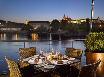 Marina Ristorante - Prague Castle view