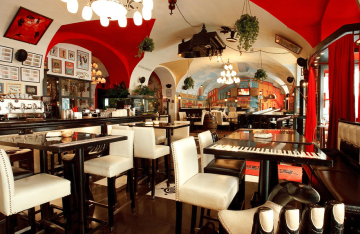 La Casa Argentina - steak restaurant