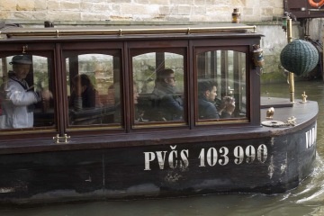 Prague boat river cruise