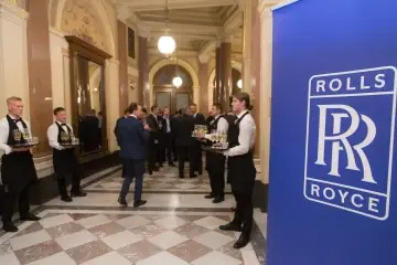 Event bartender