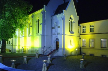 Sacre Coeur, Event space for social events, Historical event venue