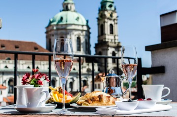 Coda - terrace restaurant