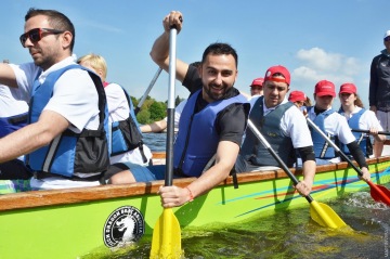 Dragon Boats, Team spirit activity, Fun team building