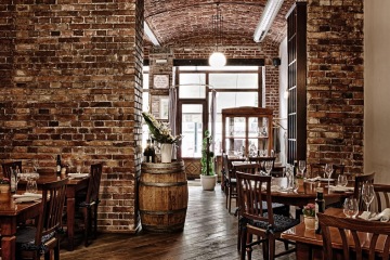 Fine dining - La Finestra Restaurant