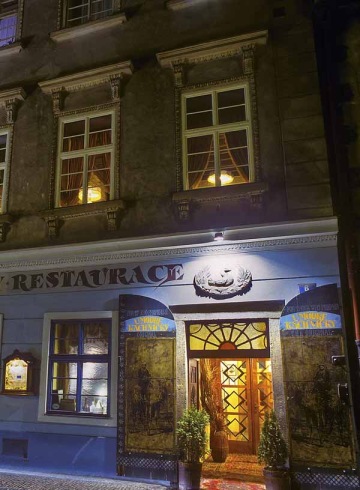 Traditional Czech dining - Blue Duckling