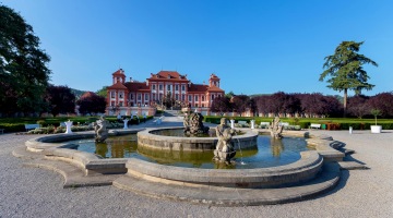 Historical event venues in Prague